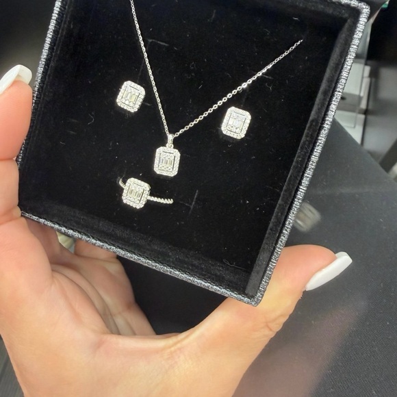 925 Sterling Silver Diamond set for women